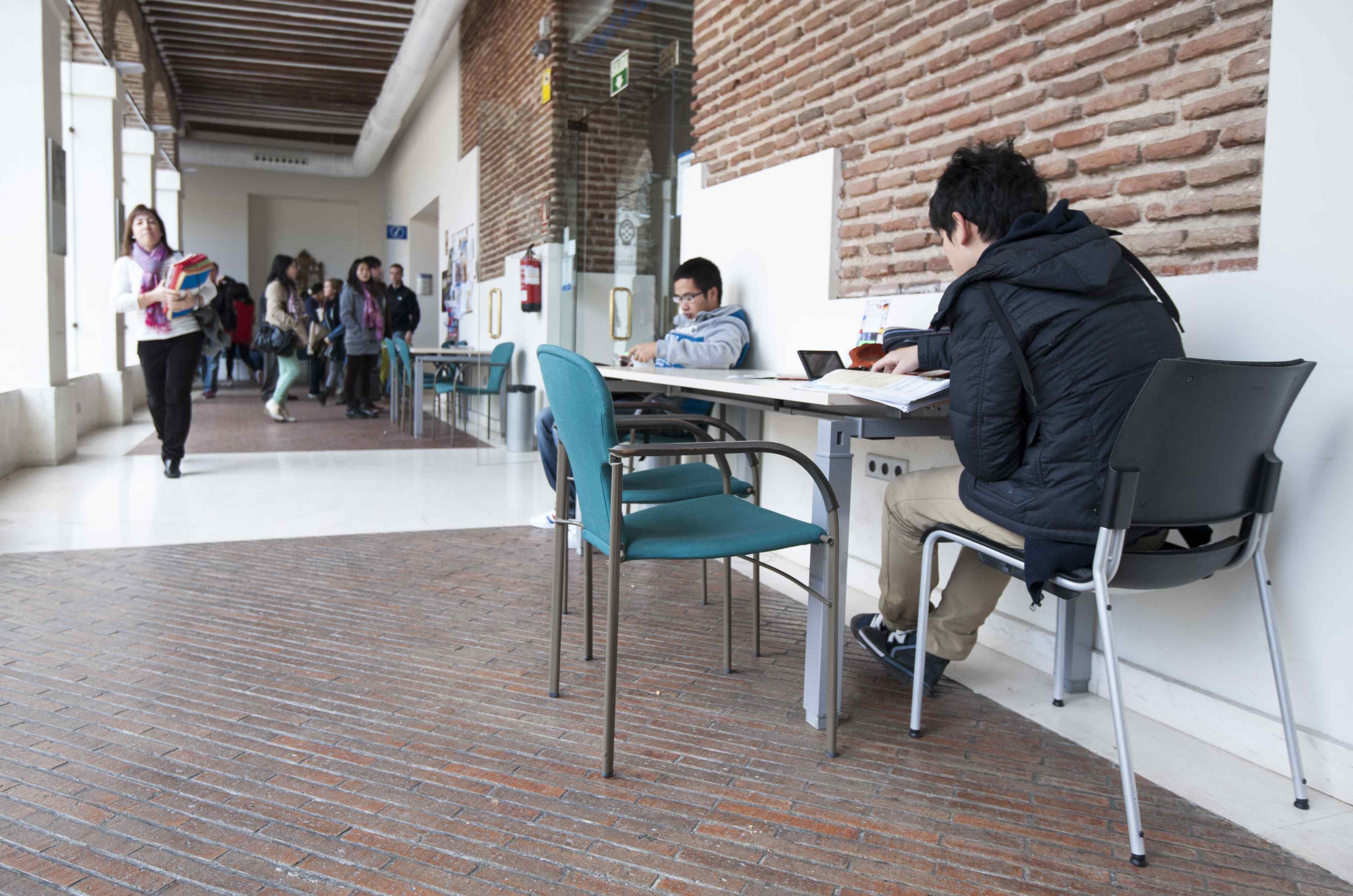 Alumnos Alcalingua Universidad de Alcalá