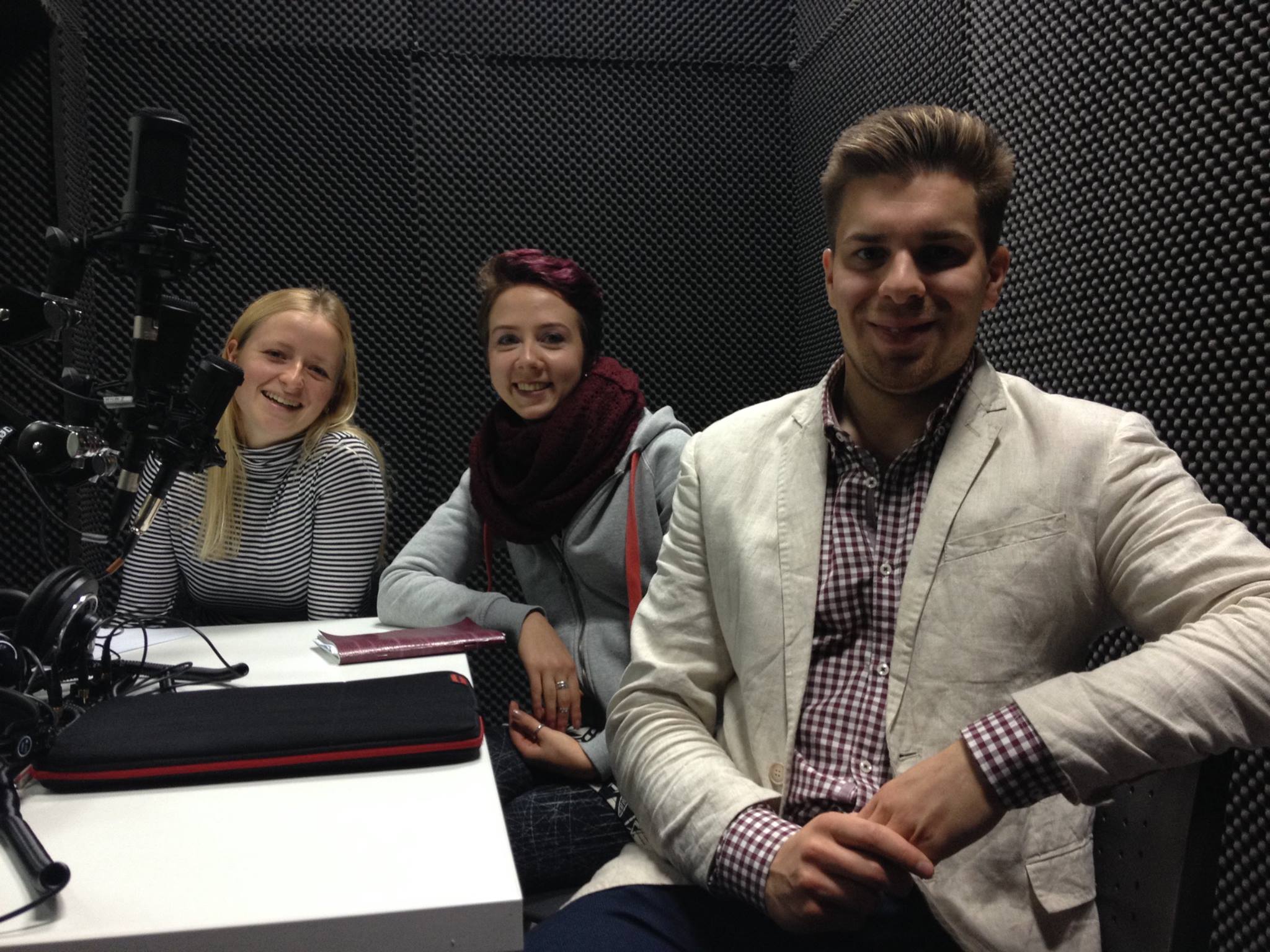 Radio ELE 9