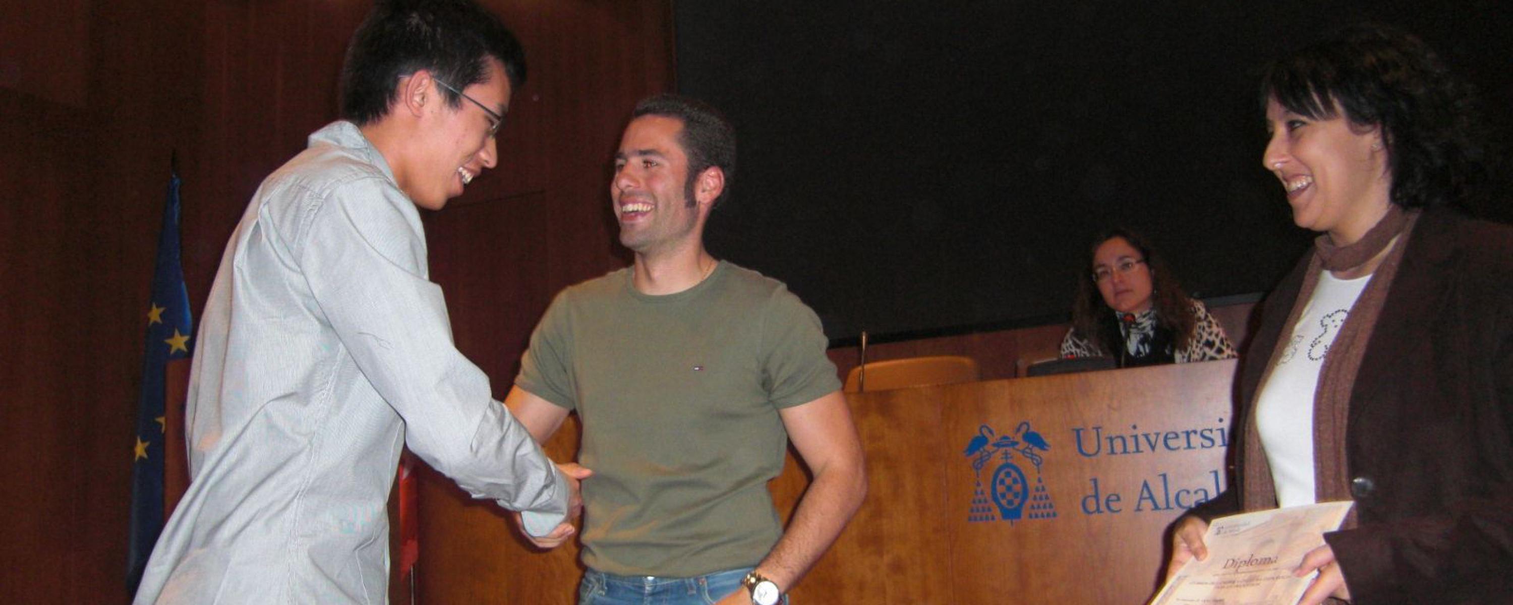 Entrega de diplomas (invierno 2009)