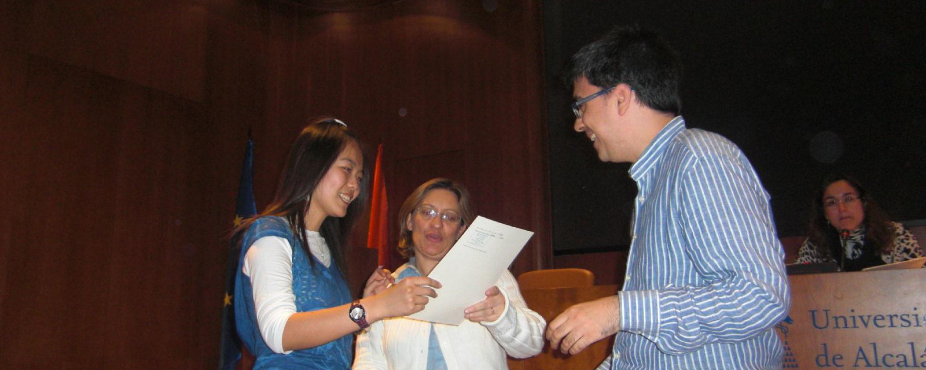 Entrega de diplomas (invierno 2009)