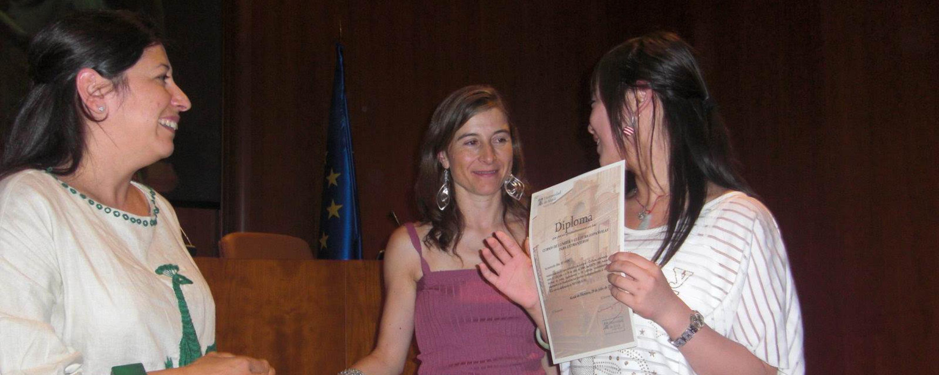 Entrega de diplomas (julio 2009)