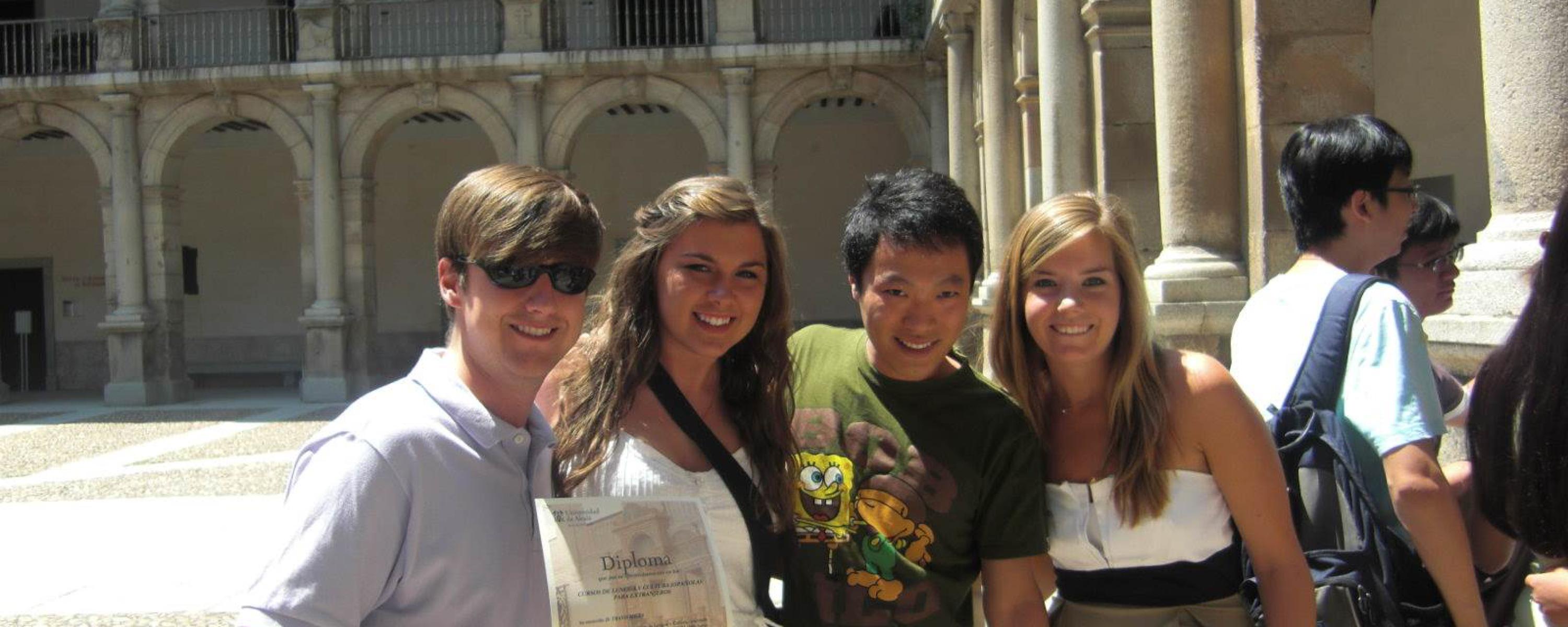 Entrega de diplomas (julio 2009)