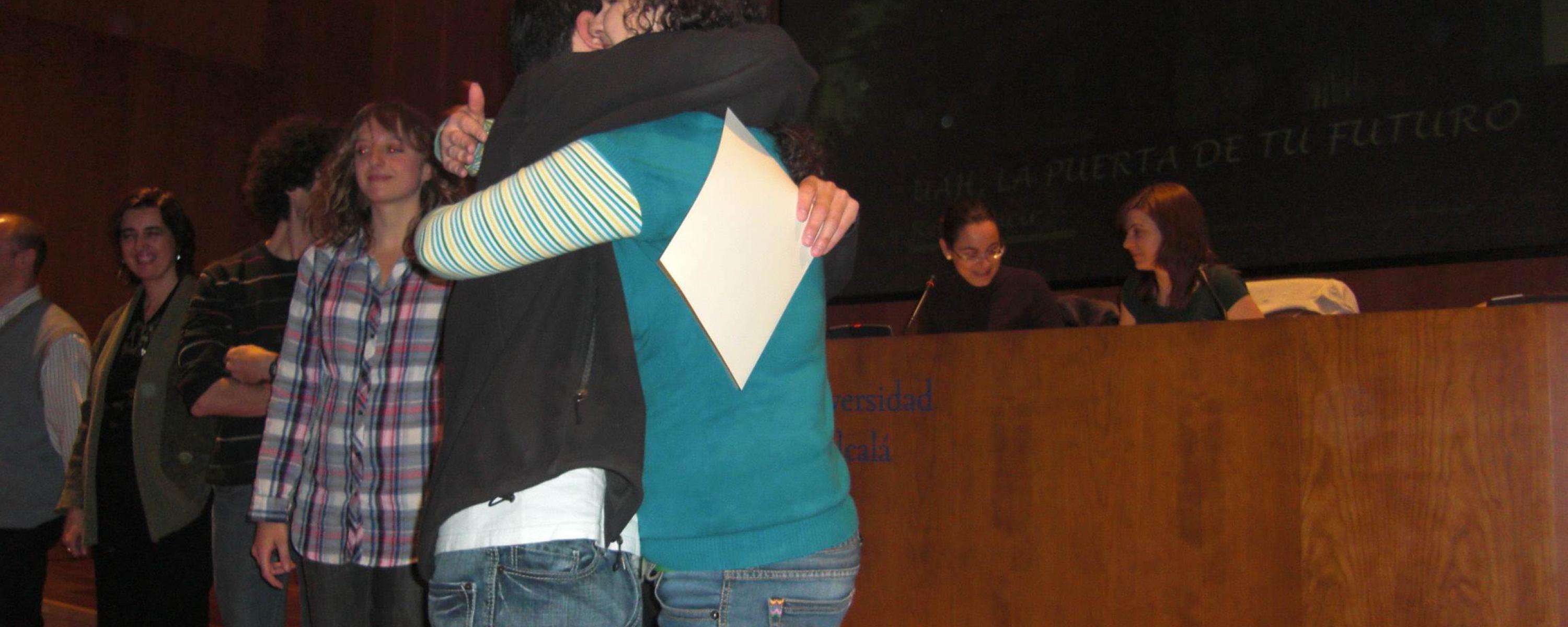 Estudiantes en la entrega de diplomas (invierno 2010)