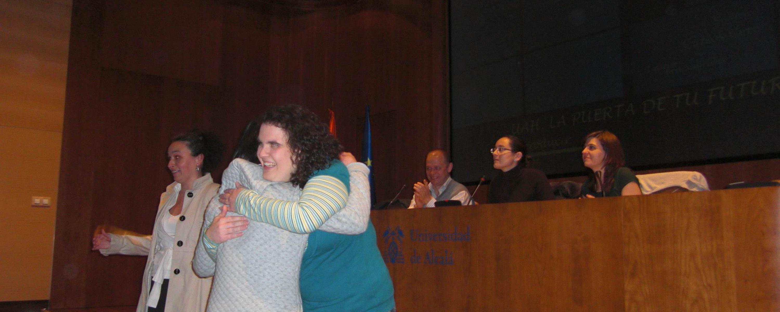 Estudiantes en la entrega de diplomas (invierno 2010)