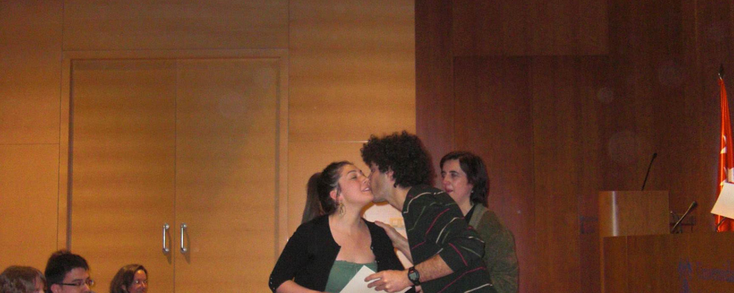 Estudiantes en la entrega de diplomas (invierno 2010)