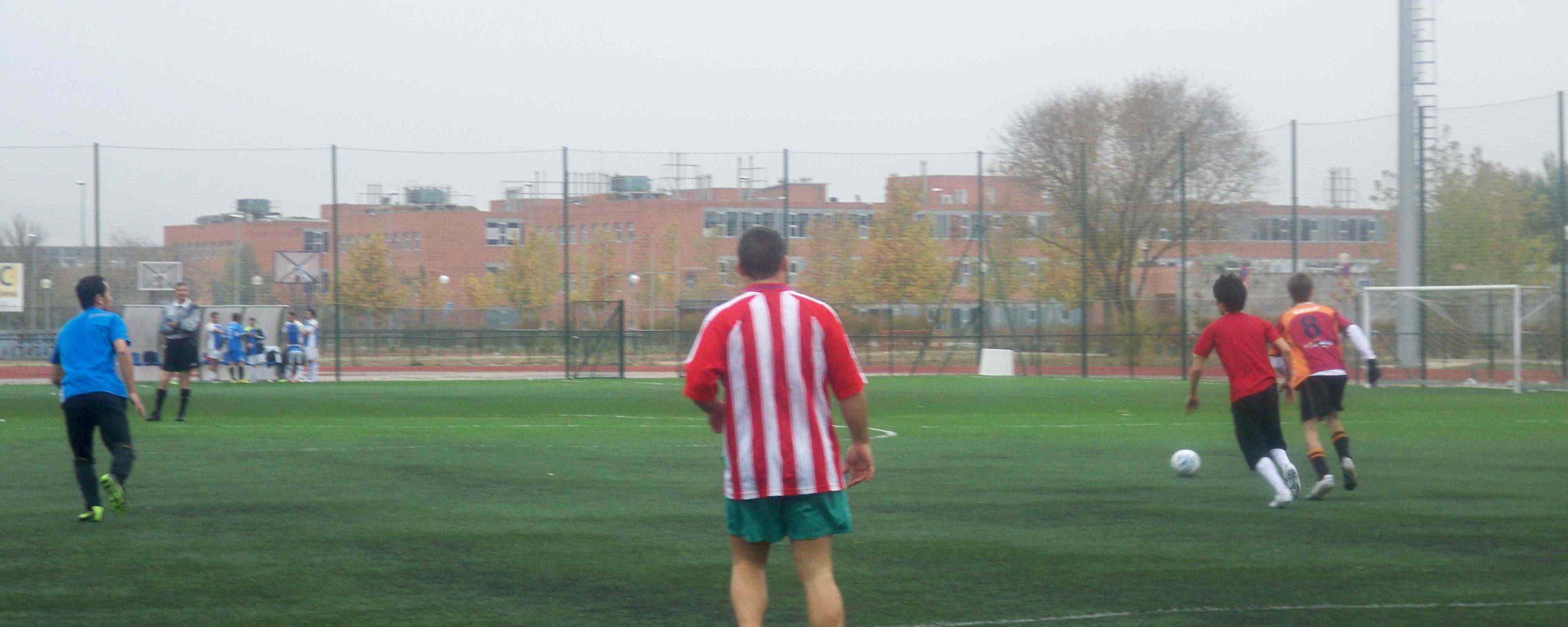 Actividad fútbol Alcalingua UAH